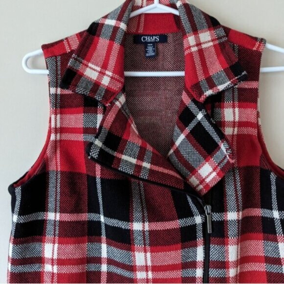 Chaps 100% cotton plaid knit asymmetrical zip vest - Picture 3 of 8
